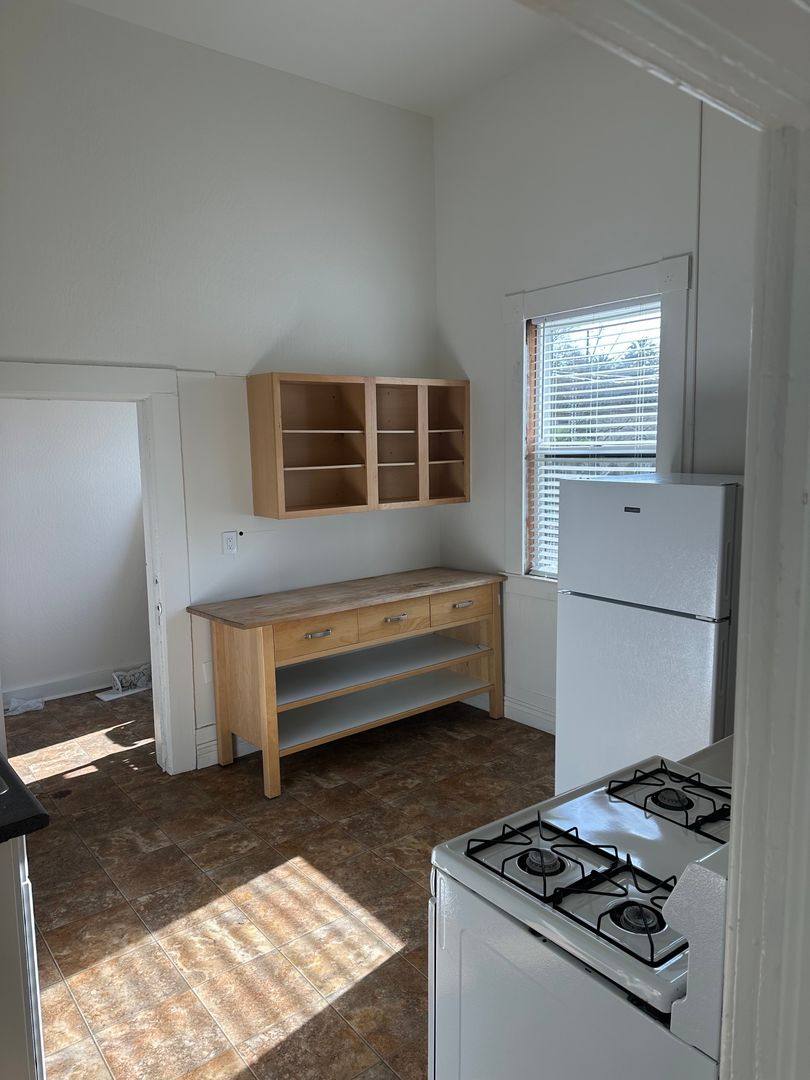 Apartment for rent at 728 - 734 W, Chico, CA 95928