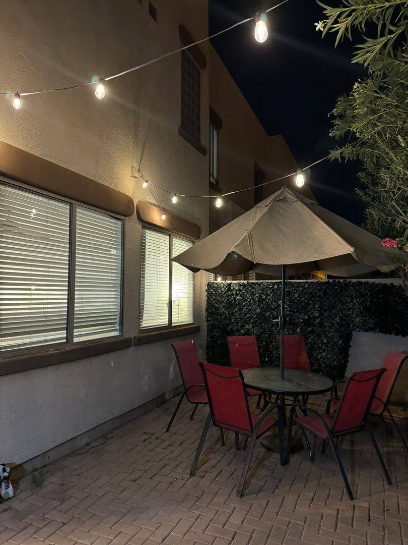Townhouse for rent at 1886 E Don Carlos Ave, Tempe, AZ 85281