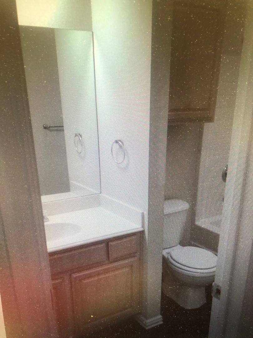 Apartment for rent at 2113-2115 Ragland, Mansfield, TX 76063