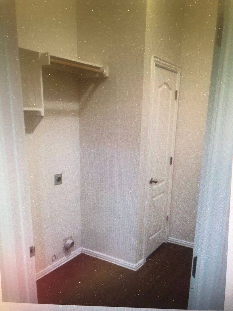 Apartment for rent at 2113-2115 Ragland, Mansfield, TX 76063