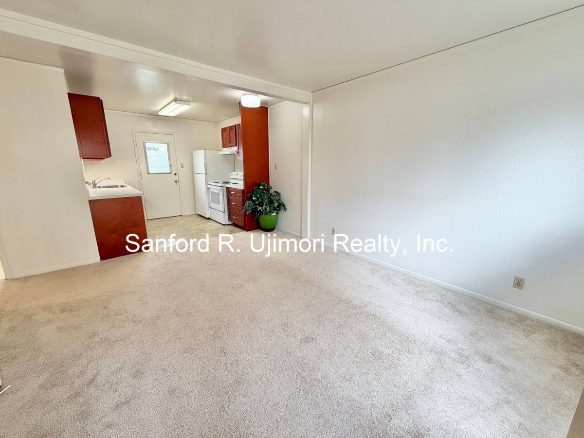 Apartment for rent at 98-1266 A Hoohiki Place, Pearl City, HI 96782