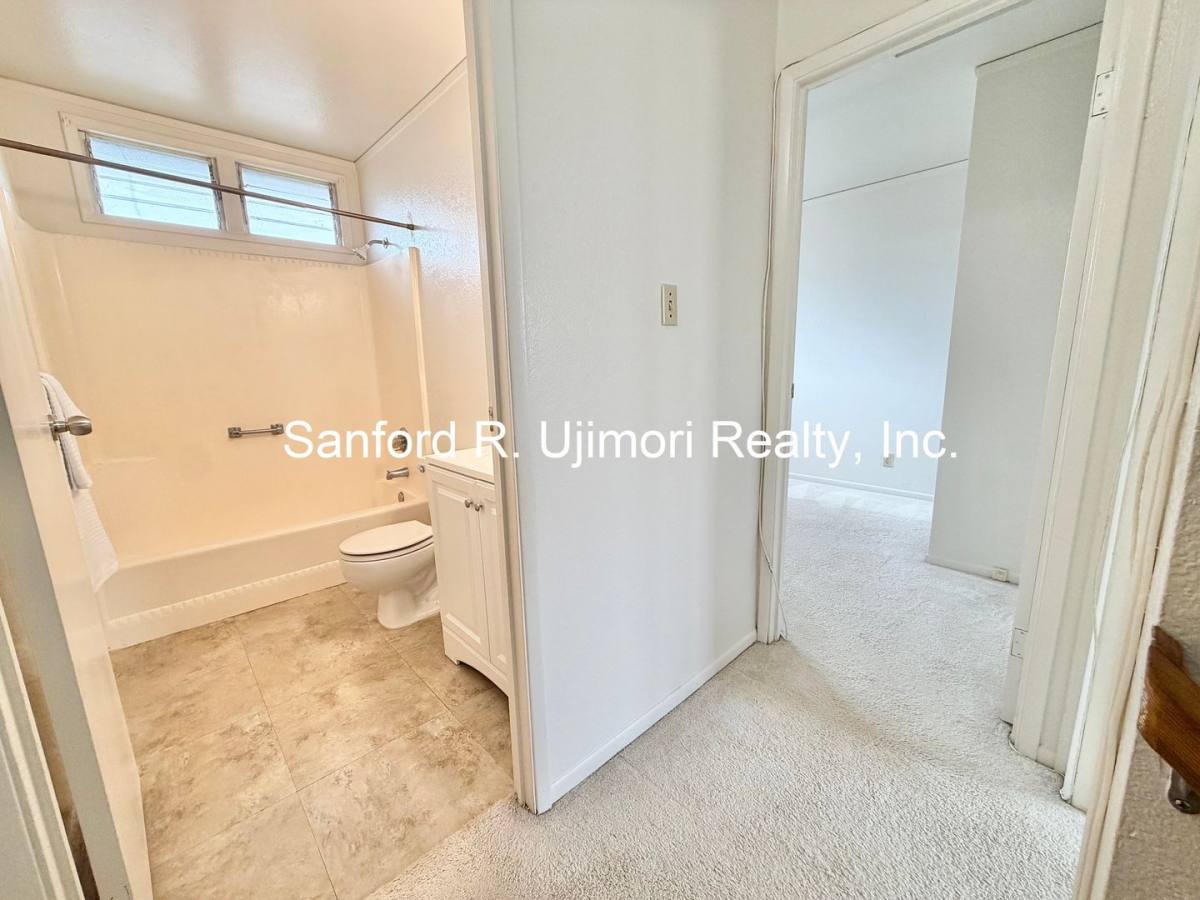 Apartment for rent at 98-1266 A Hoohiki Place, Pearl City, HI 96782