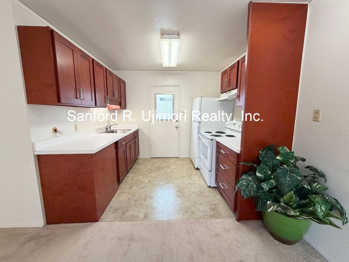 Apartment for rent at 98-1266 A Hoohiki Place, Pearl City, HI 96782