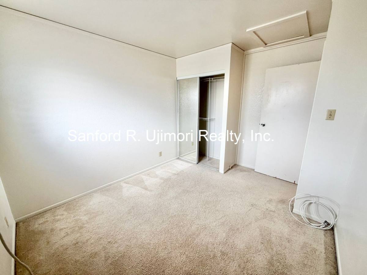 Apartment for rent at 98-1266 A Hoohiki Place, Pearl City, HI 96782