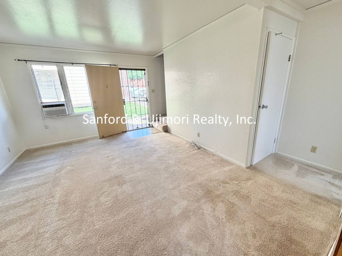 Apartment for rent at 98-1266 A Hoohiki Place, Pearl City, HI 96782