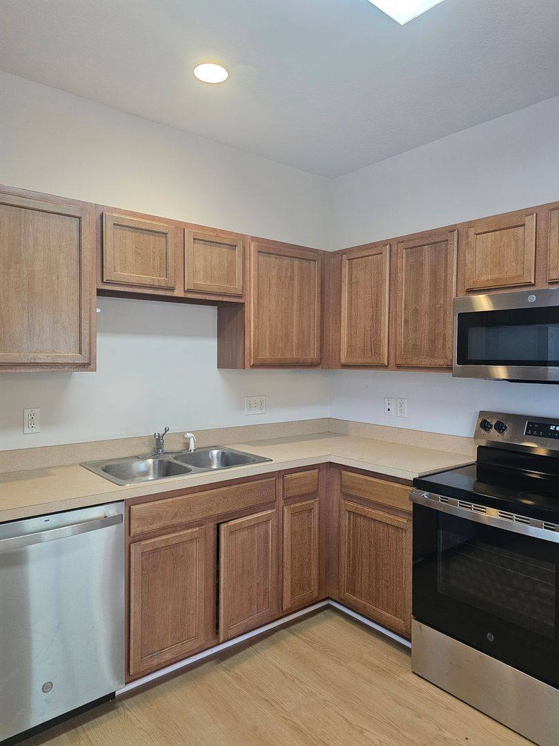 Condo for rent at 604 Teton Circle, Suffolk, VA 23435