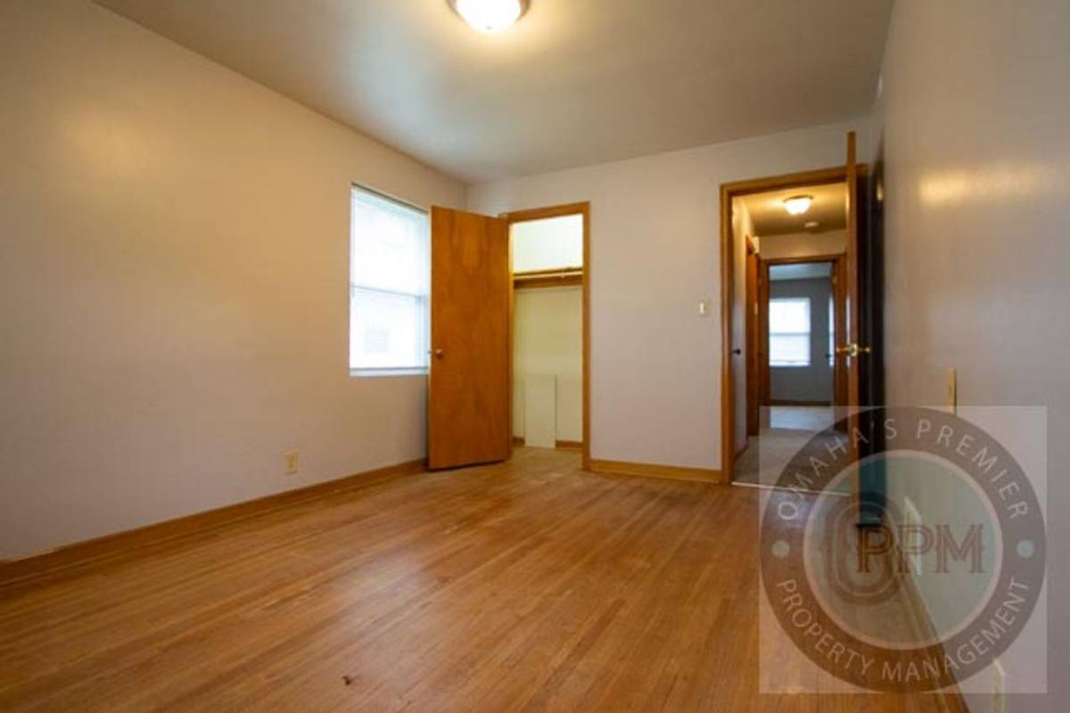 Apartment for rent at 3333 N 61st St, Omaha, NE 68104