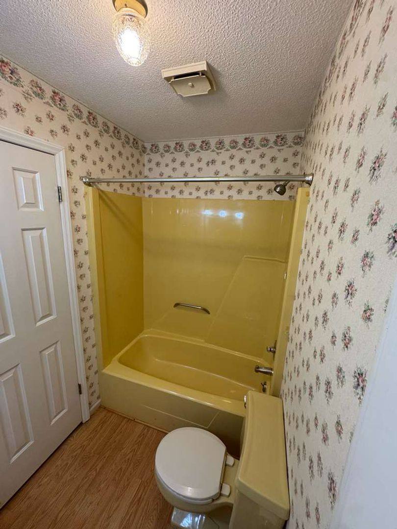 House for rent at 4221 Valley Circle, Thomasville, NC 27360