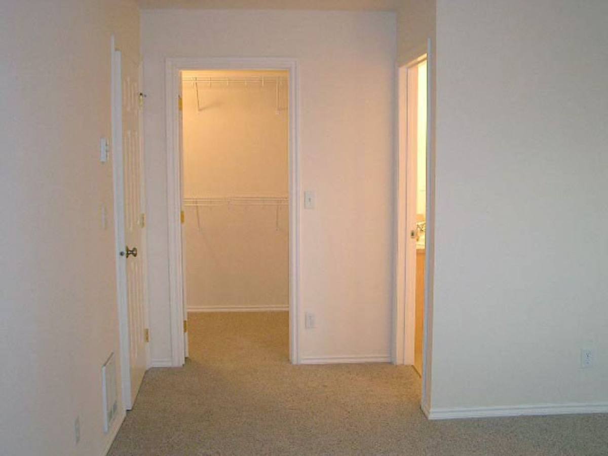 Condo for rent at 358 E Bellis Fair Parkway, Bellingham, WA 98226