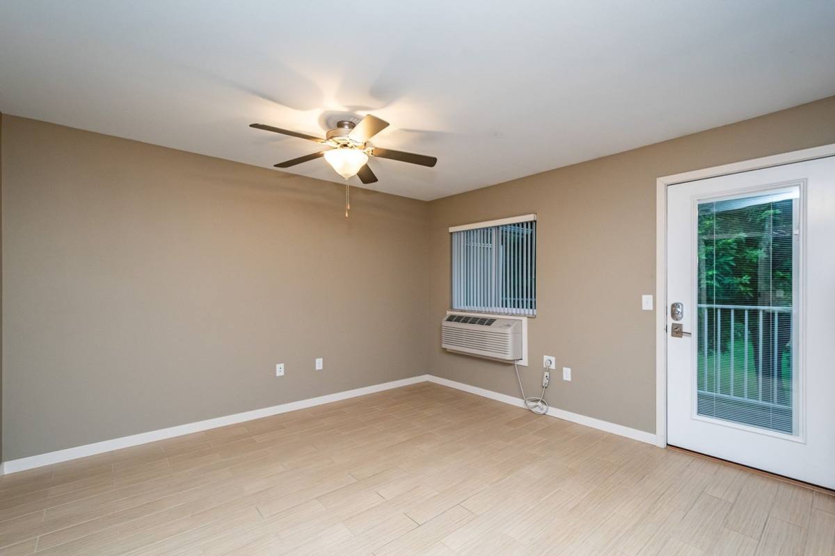 Apartment for rent at 2055 6th St Units 1 #12, Coralville, IA 52241