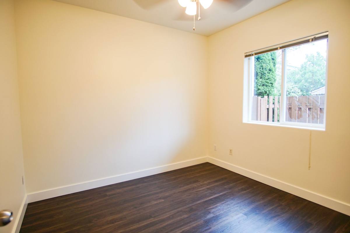 Apartment for rent at 130 SE 105th Ave, Portland, OR 97216