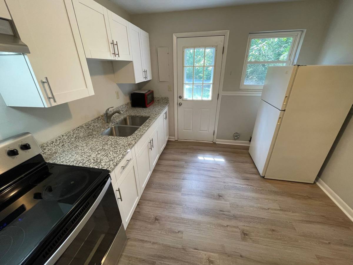 Townhouse for rent at 327 W Lane, Virginia Beach, VA 23454