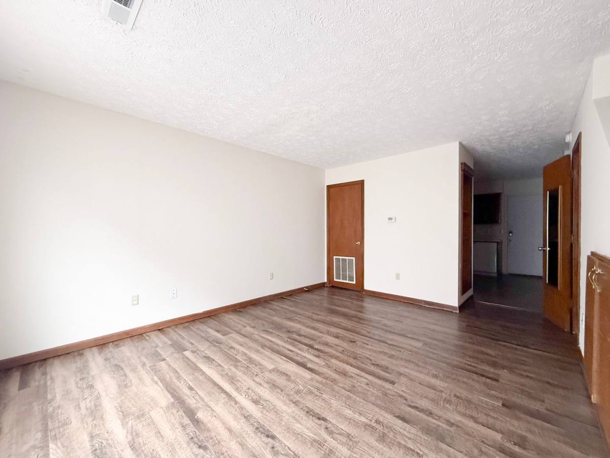 Apartment for rent at 492 W 9th St, Cookeville, TN 38501
