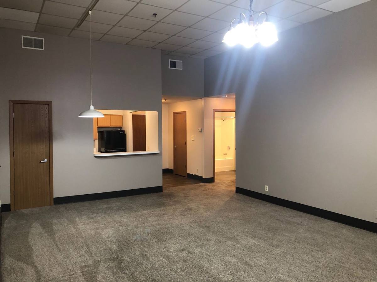 Apartment for rent at 500 Maine St, Quincy, IL 62301