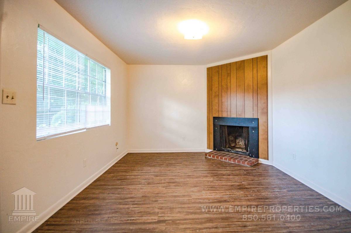 Apartment for rent at 412 W 4th Ave, Tallahassee, FL 32303