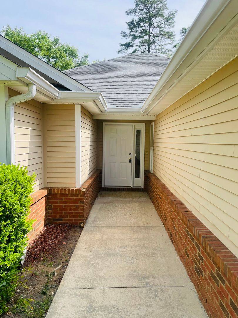 House for rent at 2031 Sunny Dale Dr, Tallahassee, FL 32312