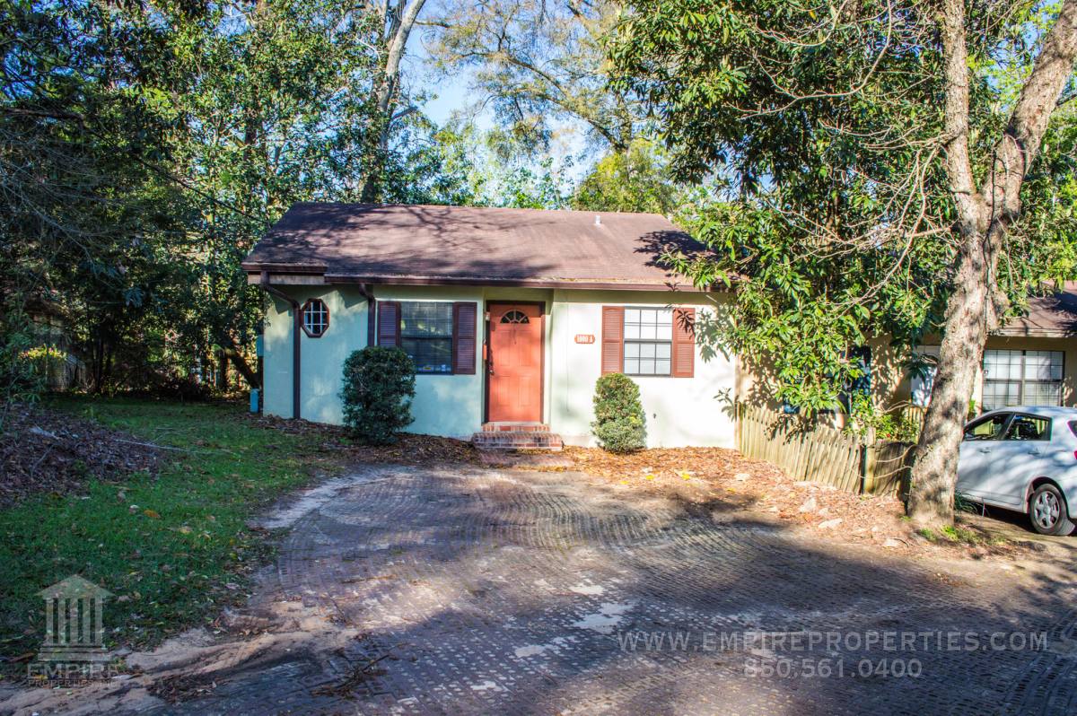 Townhouse for rent at 1000A N Duval St, Tallahassee, FL 32303