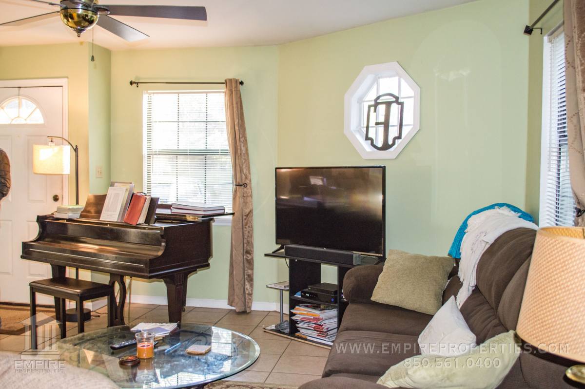 Townhouse for rent at 1000A N Duval St, Tallahassee, FL 32303