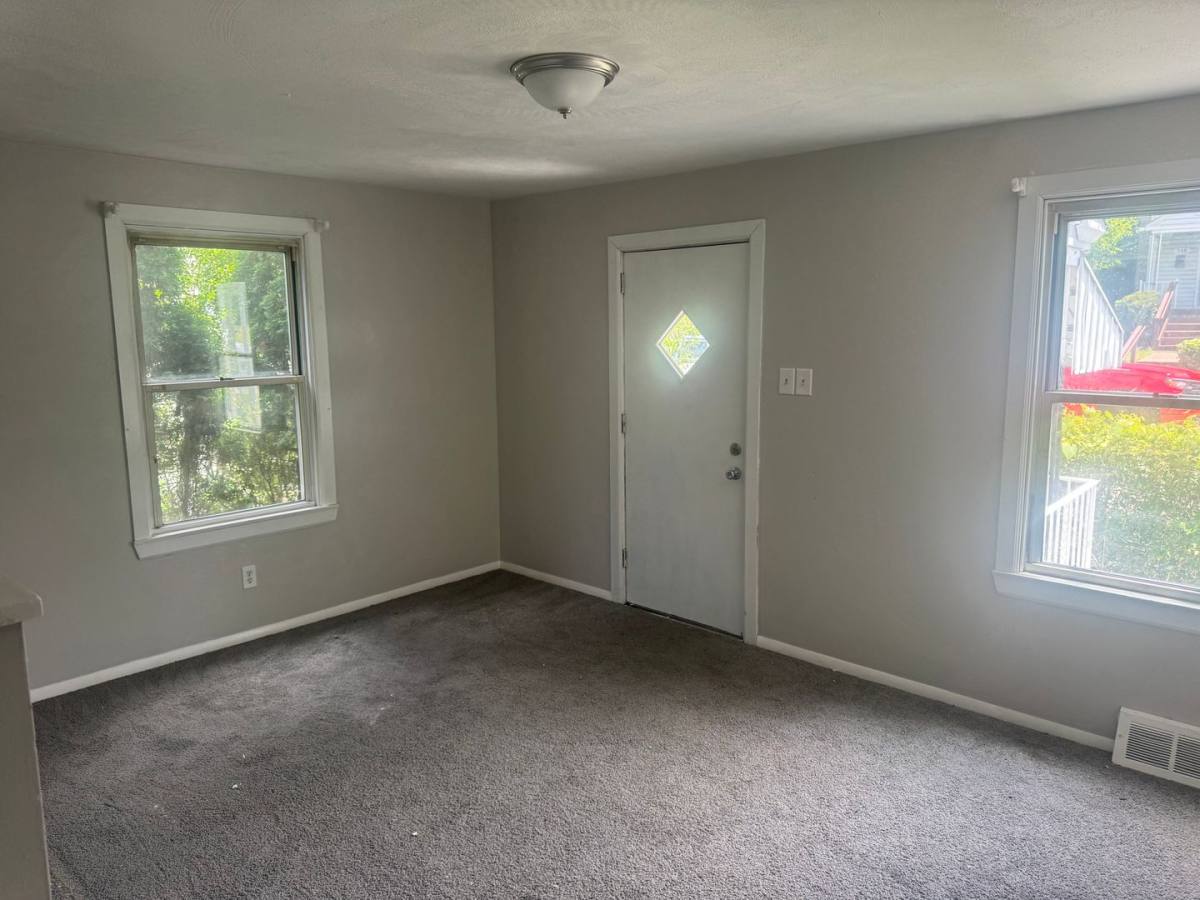 House for rent at 549 Farnsworth Ave, Clairton, PA 15025