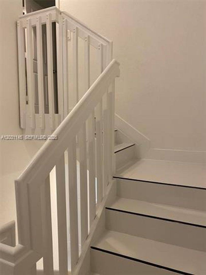 Apartment for rent at 11201 NW 83rd St, Miami, FL 33178