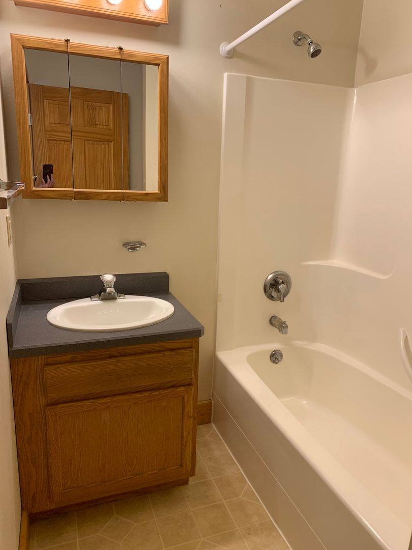 Apartment for rent at 20 N Woodard Ave, Absarokee, MT 59001