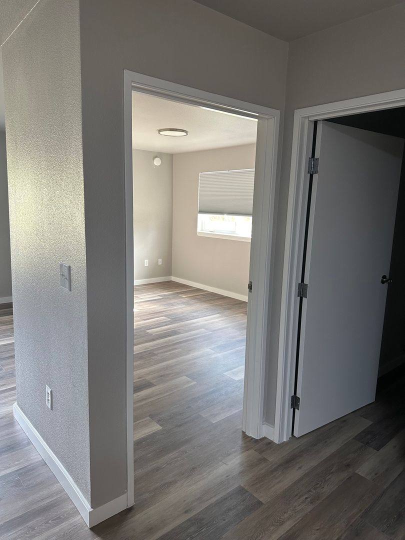 Apartment for rent at 1975 N Creekwood Park, Palmer, AK 99645