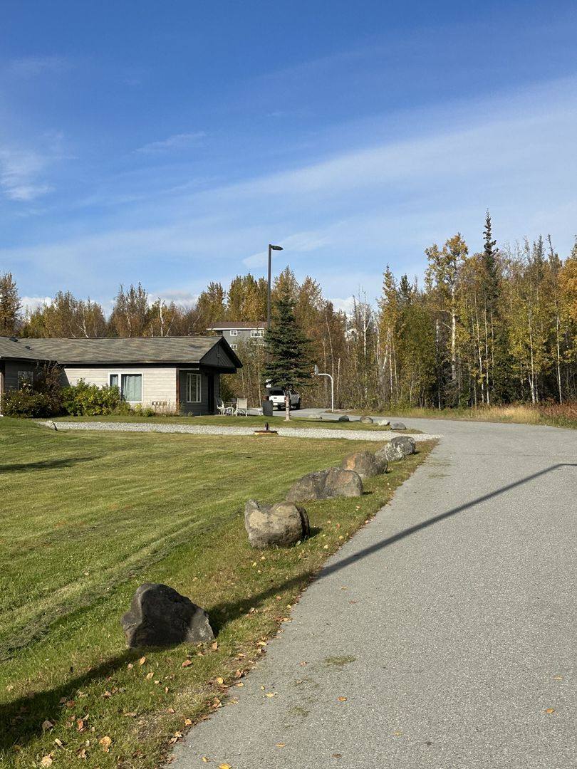Apartment for rent at 1975 N Creekwood Park, Palmer, AK 99645