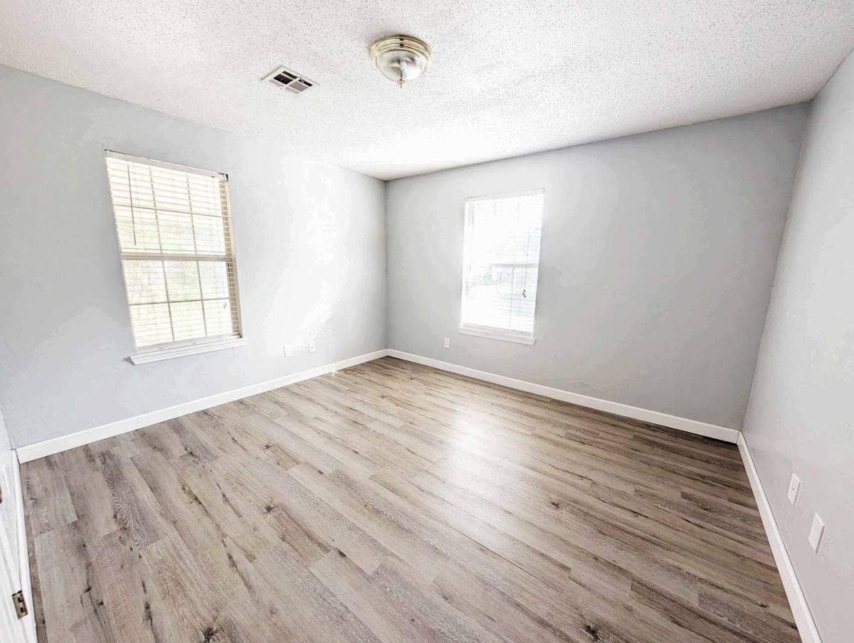 House for rent at 616 Lions Park Place, Oklahoma City, OK 73110