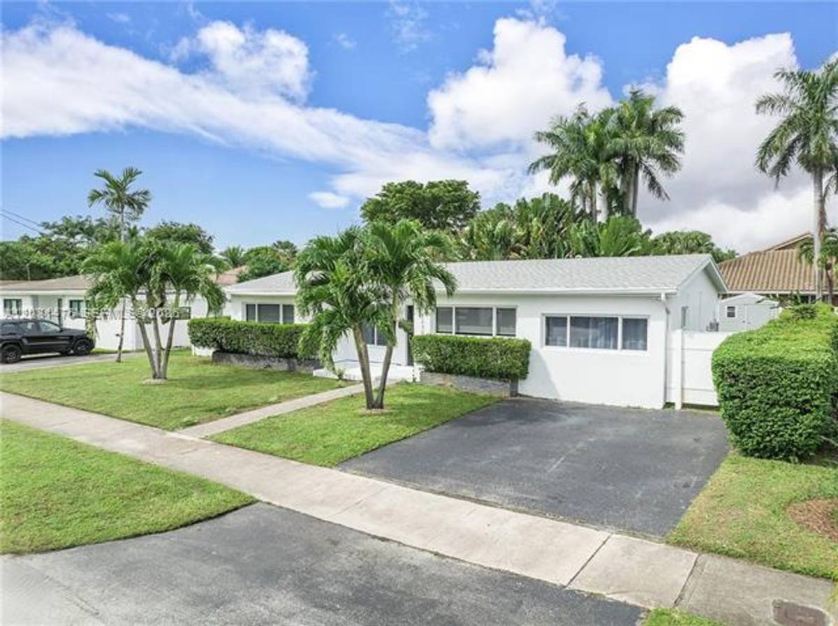 House for rent at 21230 NE 24th Court, Miami, FL 33180