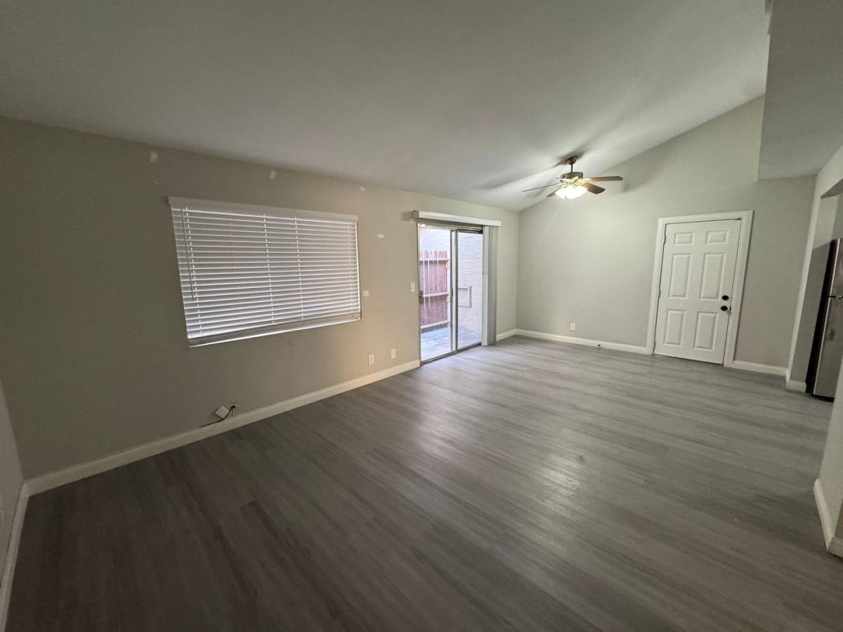 Apartment for rent at 5237 Garden Lane, Las Vegas, NV 89119