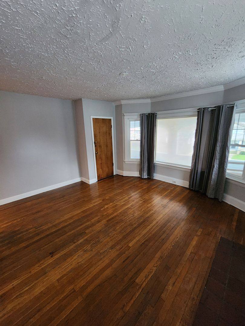 Apartment for rent at 2664 Hampshire Rd, Cleveland, OH 44106