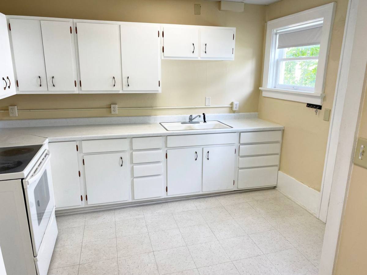 Apartment for rent at 810 Steuben St, Wausau, WI 54403