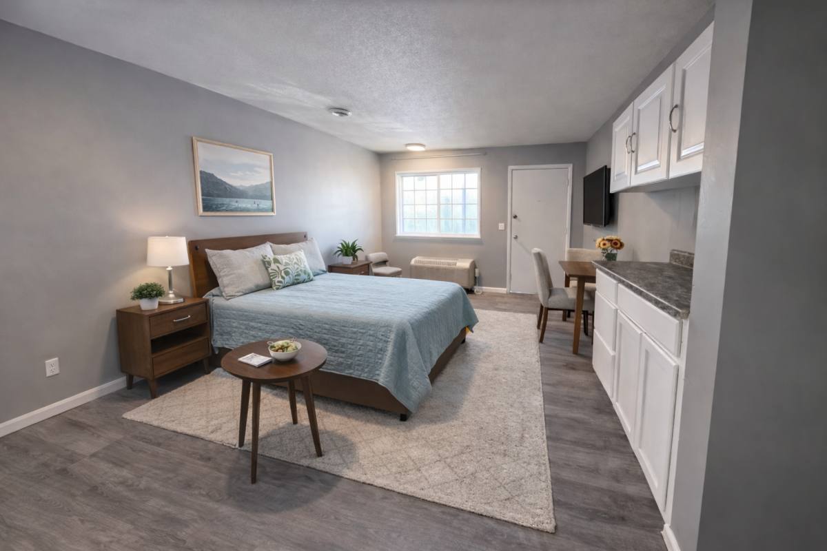 Apartment for rent at 401 N E Ave, Columbus, KS 66725