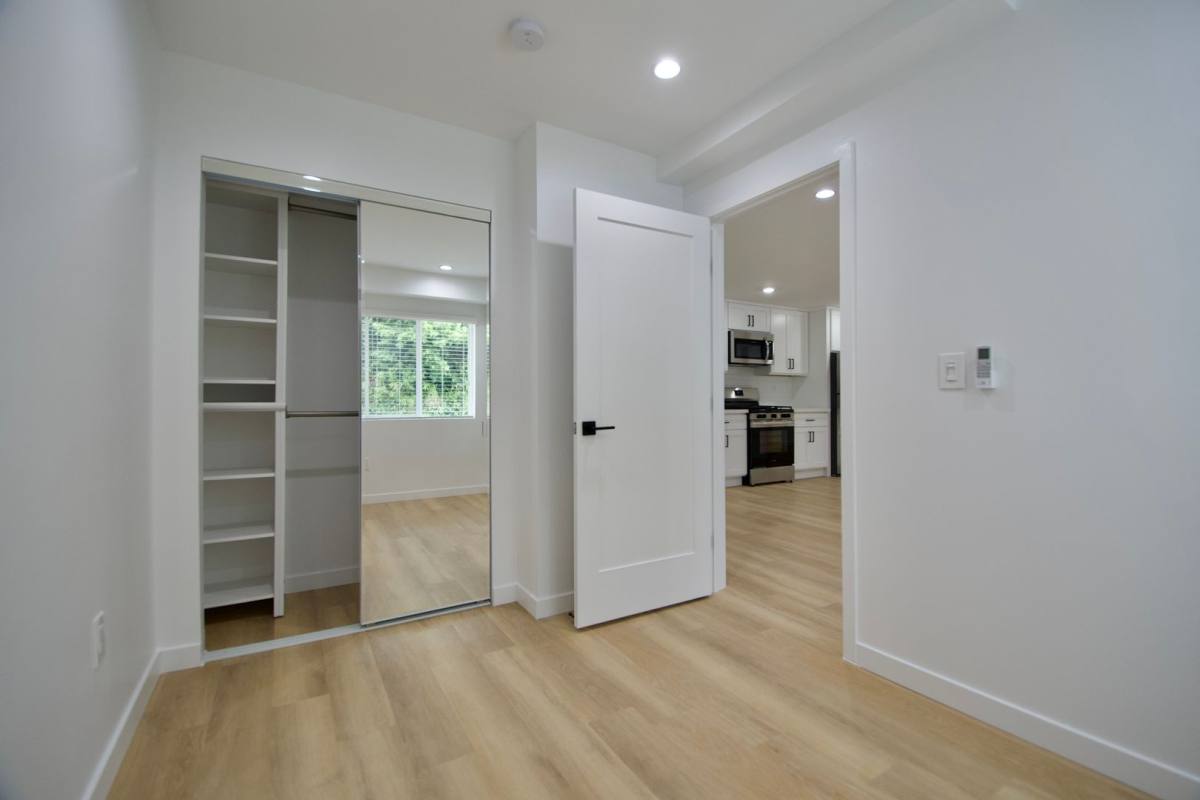 Apartment for rent at 1507 Silver Lake Blvd, Los Angeles, CA 90026