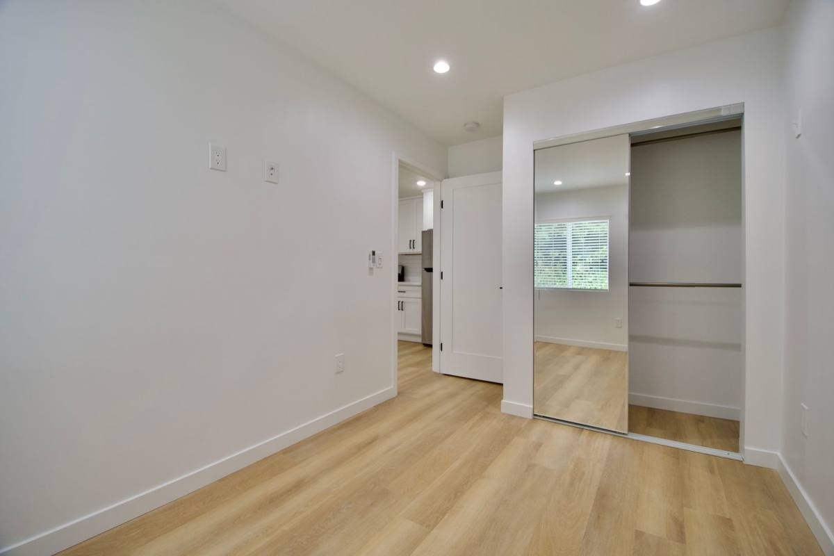 Apartment for rent at 1507 Silver Lake Blvd, Los Angeles, CA 90026