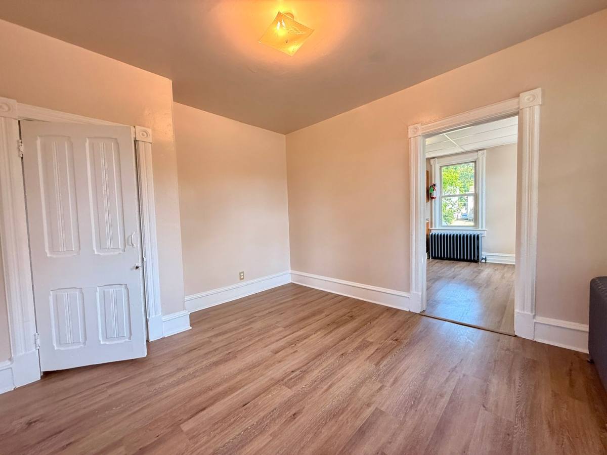 Apartment for rent at 303 N Laurel St, Bridgeton, NJ 08302
