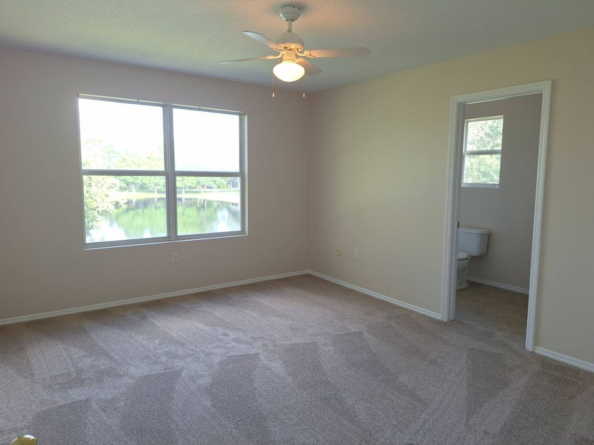 Townhouse for rent at 550 Mount Olympus Blvd, New Smyrna Beach, FL 32168