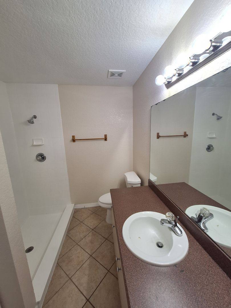 House for rent at 3208 India Palm Dr, Edgewater, FL 32141