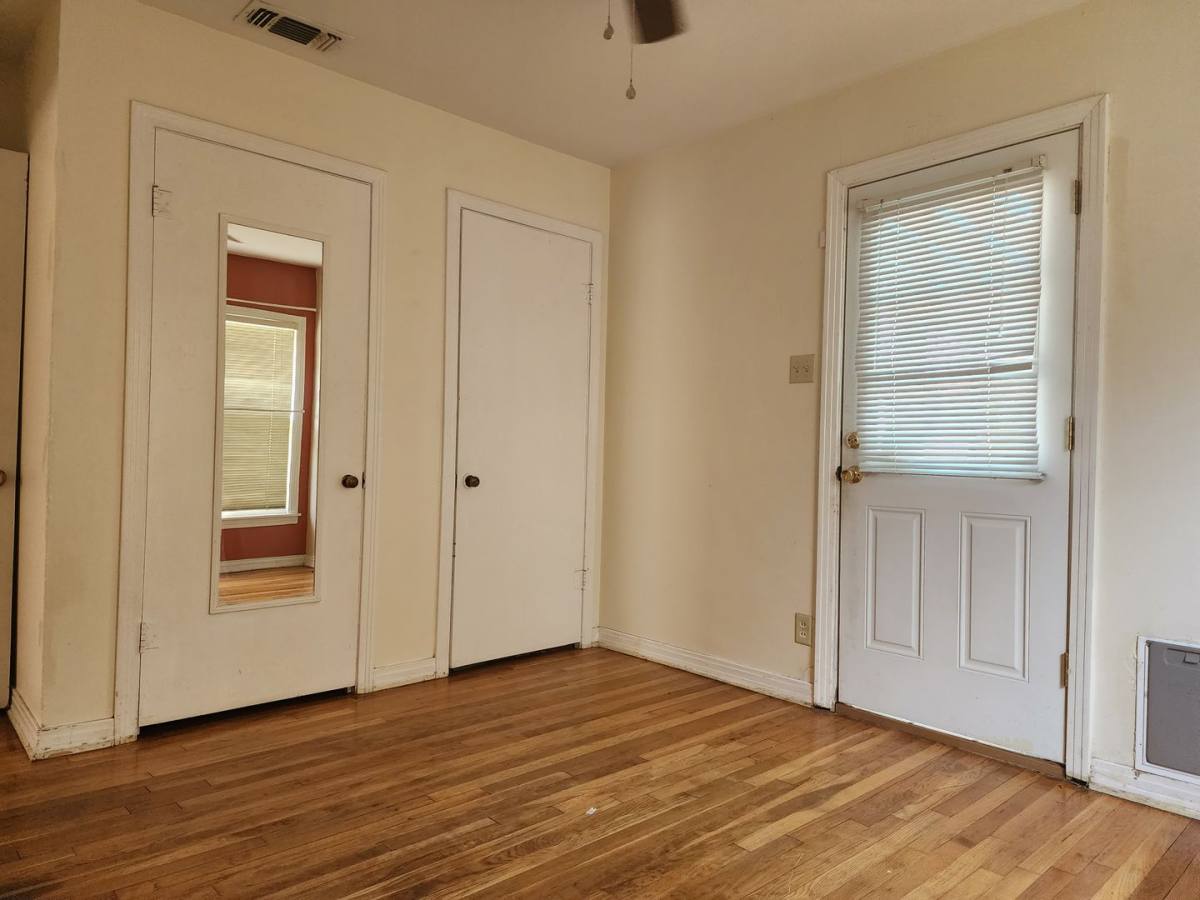 House for rent at 707 W Ave, San Angelo, TX 76903