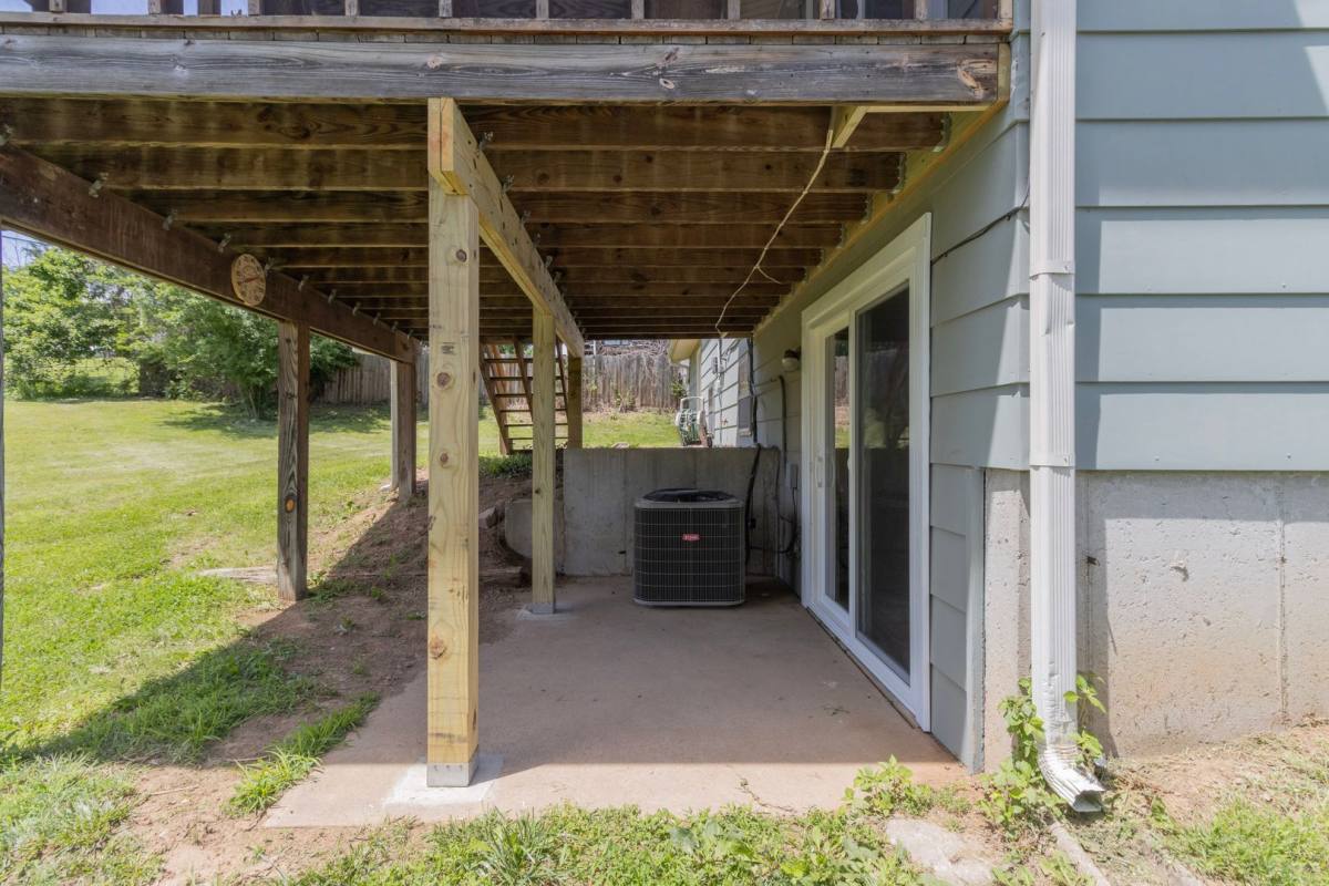 House for rent at 6581 S Gateway Blvd, Columbia, MO 65203