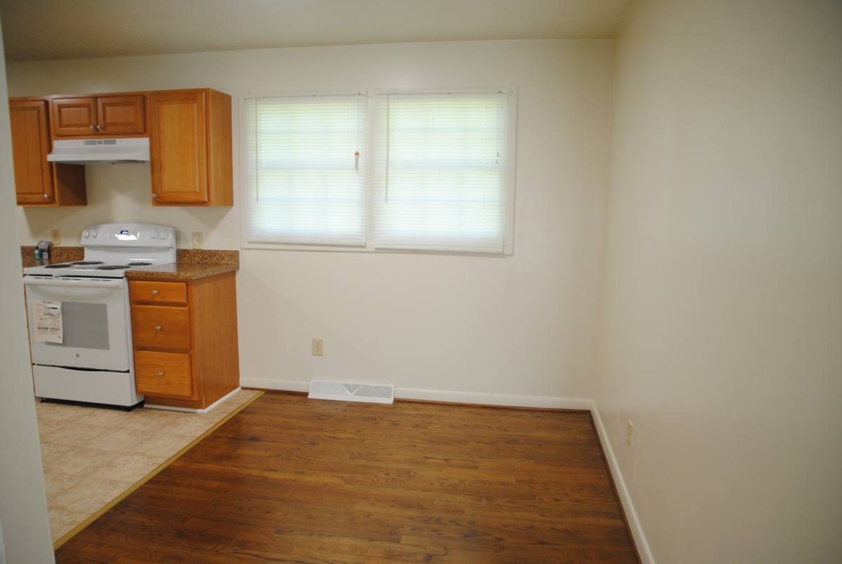 House for rent at 111 Walnut Dr, Fredericksburg, VA 22405