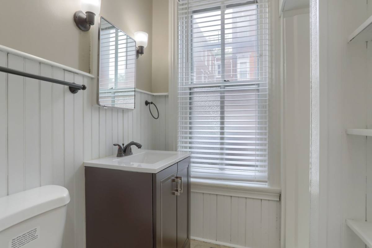 Apartment for rent at 119 Herr St, Harrisburg, PA 17102