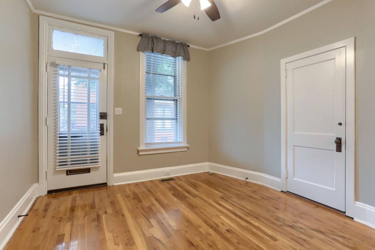 Apartment for rent at 119 Herr St, Harrisburg, PA 17102