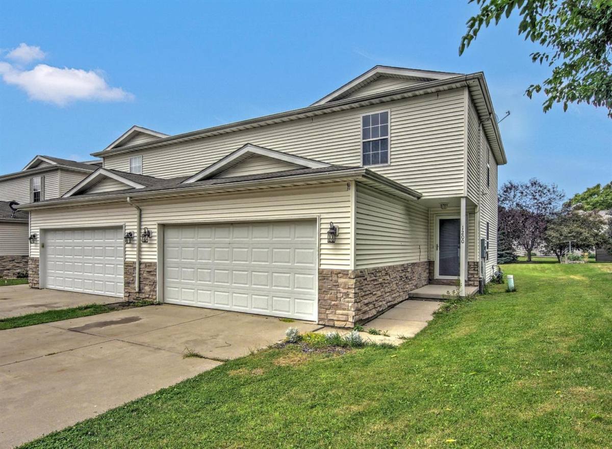 House for rent at 1200 Emma Court, Valparaiso, IN 46383