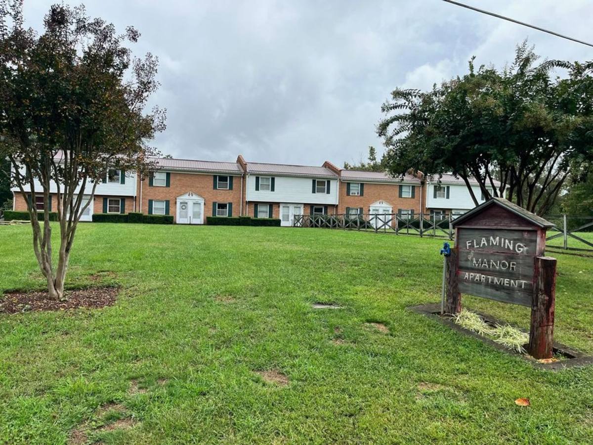 Apartment for rent at 515 Rosewood Ave, Martinsville, VA 24112