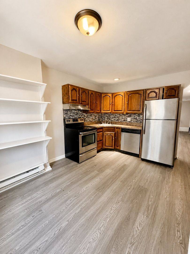 Apartment for rent at 1905 Federal St, Philadelphia, PA 19146