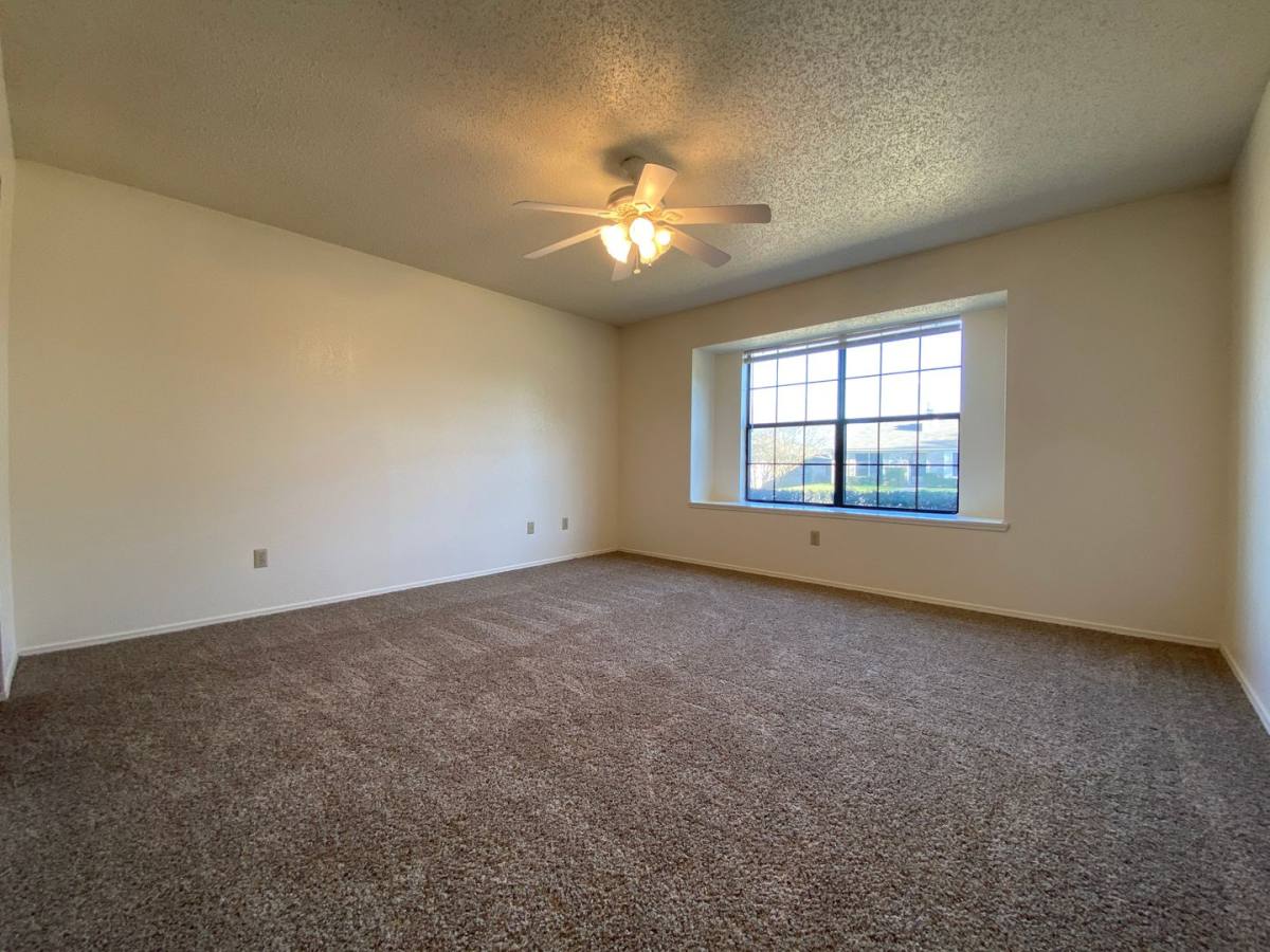 House for rent at 9221 Regal Dr, Woodway, TX 76712