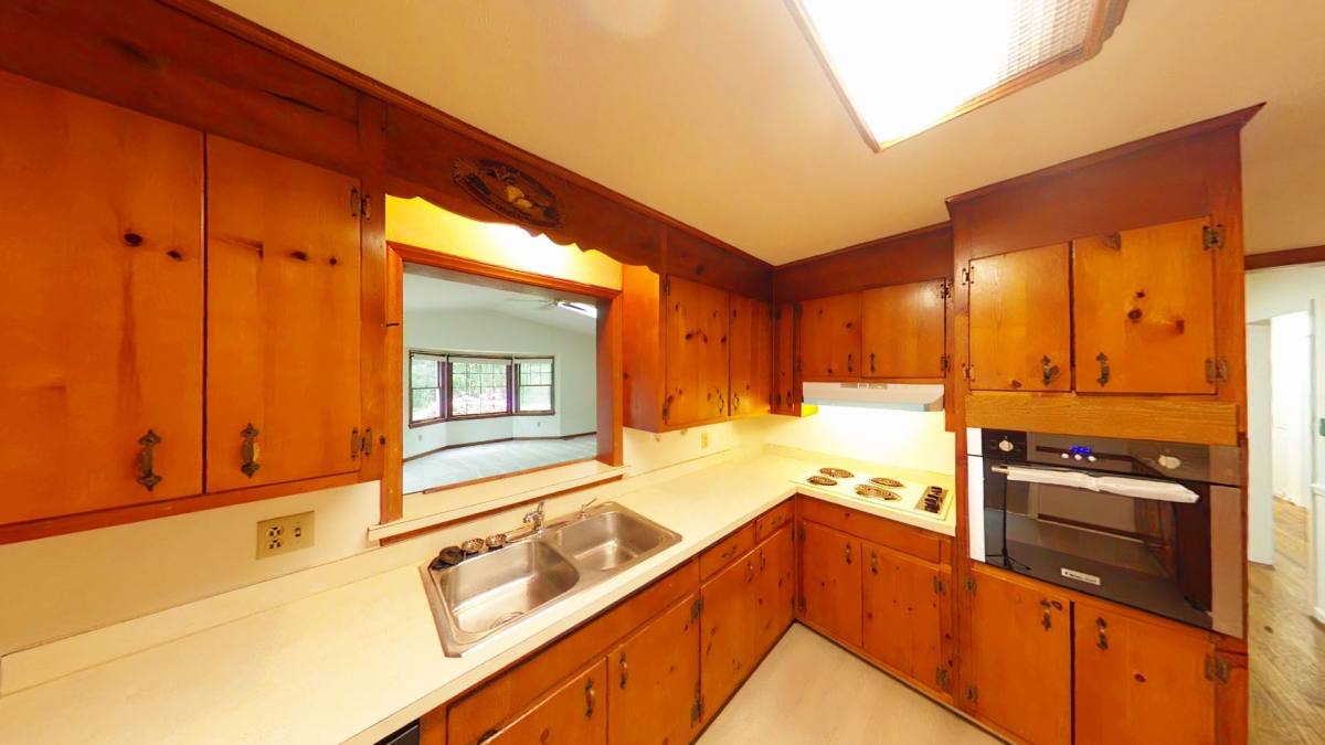 House for rent at 859 Catalina Dr, Newport News, VA 23608