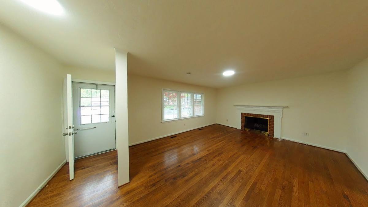 House for rent at 859 Catalina Dr, Newport News, VA 23608