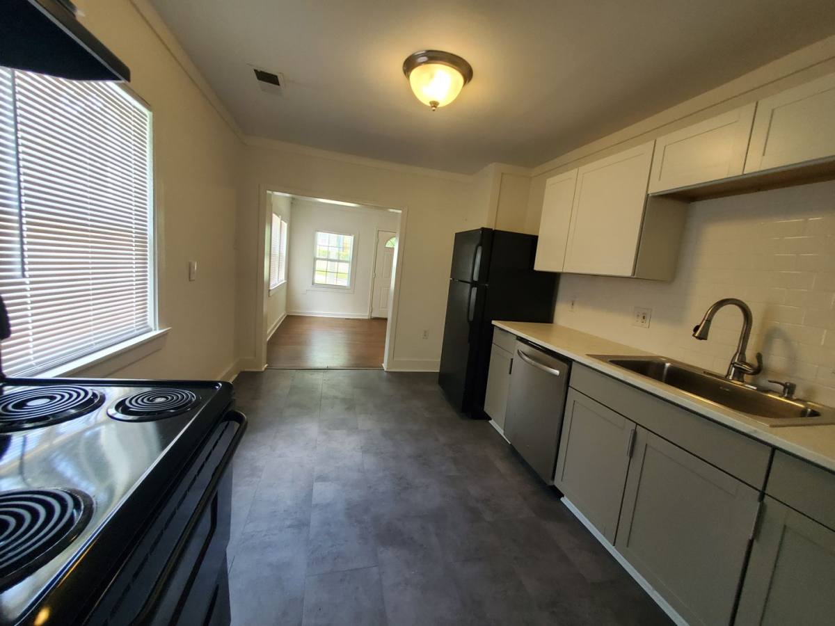 House for rent at 2577 Eastwood Dr, Decatur, GA 30032